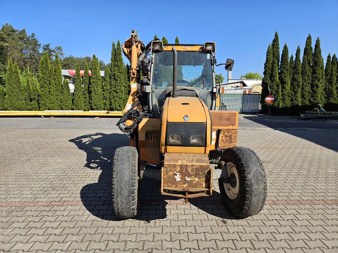 Renault Egros - מכסחת גינה: תמונה 2 Renault Egros - מכסחת גינה: תמונה 2