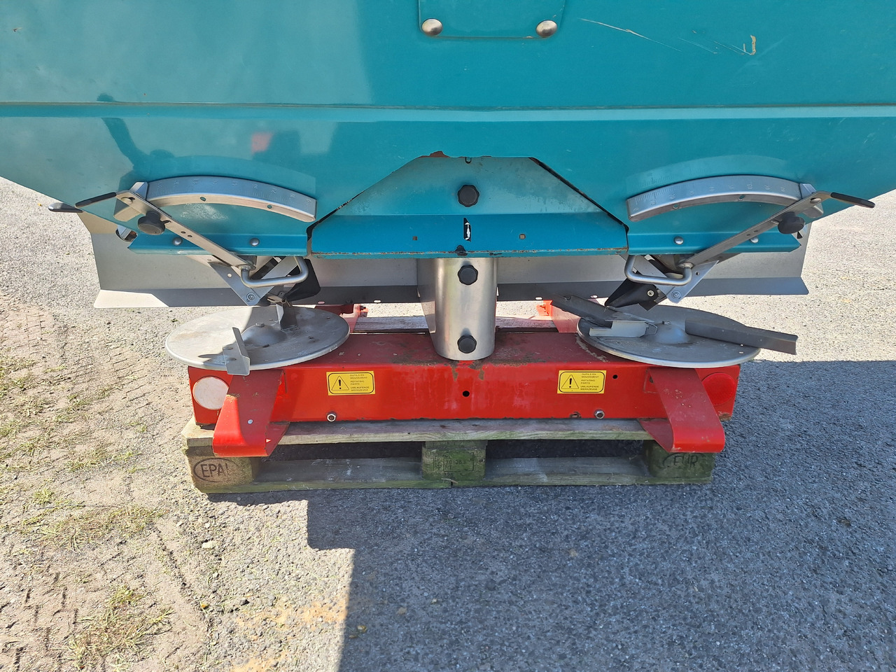 SULKY DPX Prima - מזרק תערובת: תמונה 5 SULKY DPX Prima - מזרק תערובת: תמונה 5