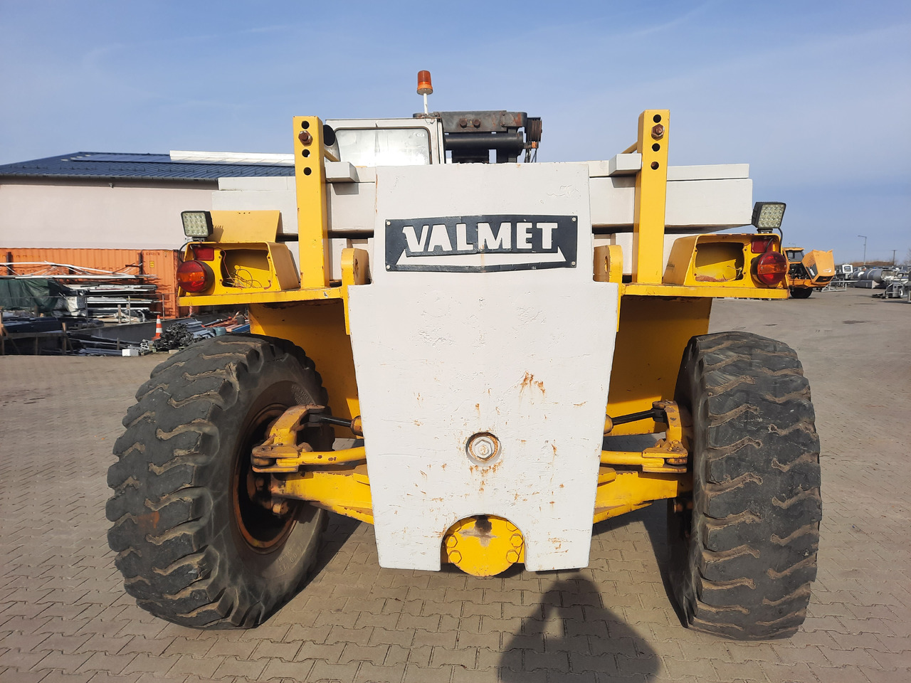 Valmet TD2712 - A25036 - מפעיל מכולות: תמונה 5 Valmet TD2712 - A25036 - מפעיל מכולות: תמונה 5
