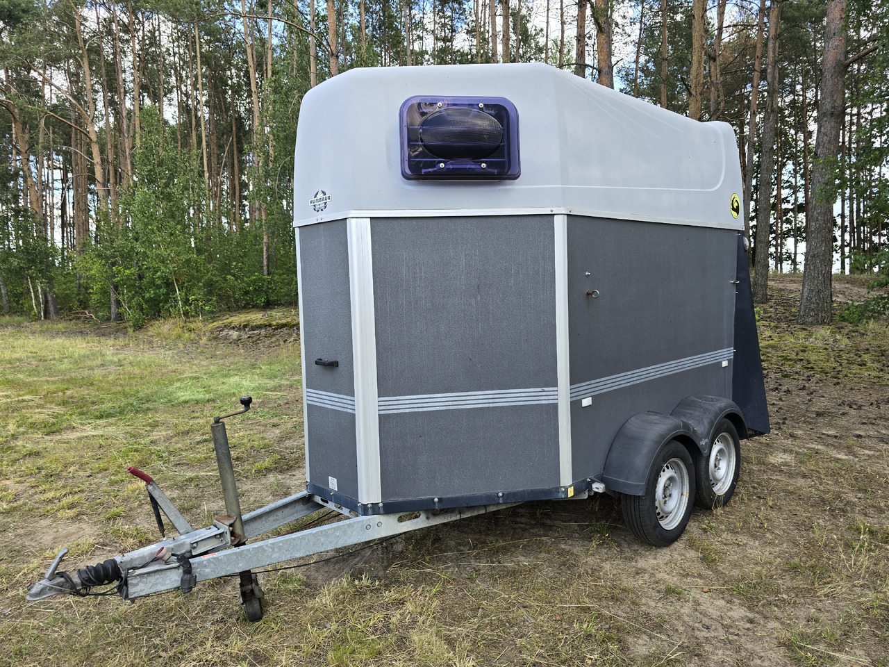 Humbaur HP2006 2ES - קרון נגרר להובלת בעלי חיים: תמונה 3 Humbaur HP2006 2ES - קרון נגרר להובלת בעלי חיים: תמונה 3