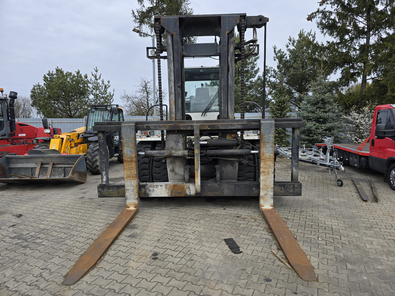 Kalmar DC18-1200N LB - מוביל מכולות/ משאית החלפת גוף: תמונה 3 Kalmar DC18-1200N LB - מוביל מכולות/ משאית החלפת גוף: תמונה 3