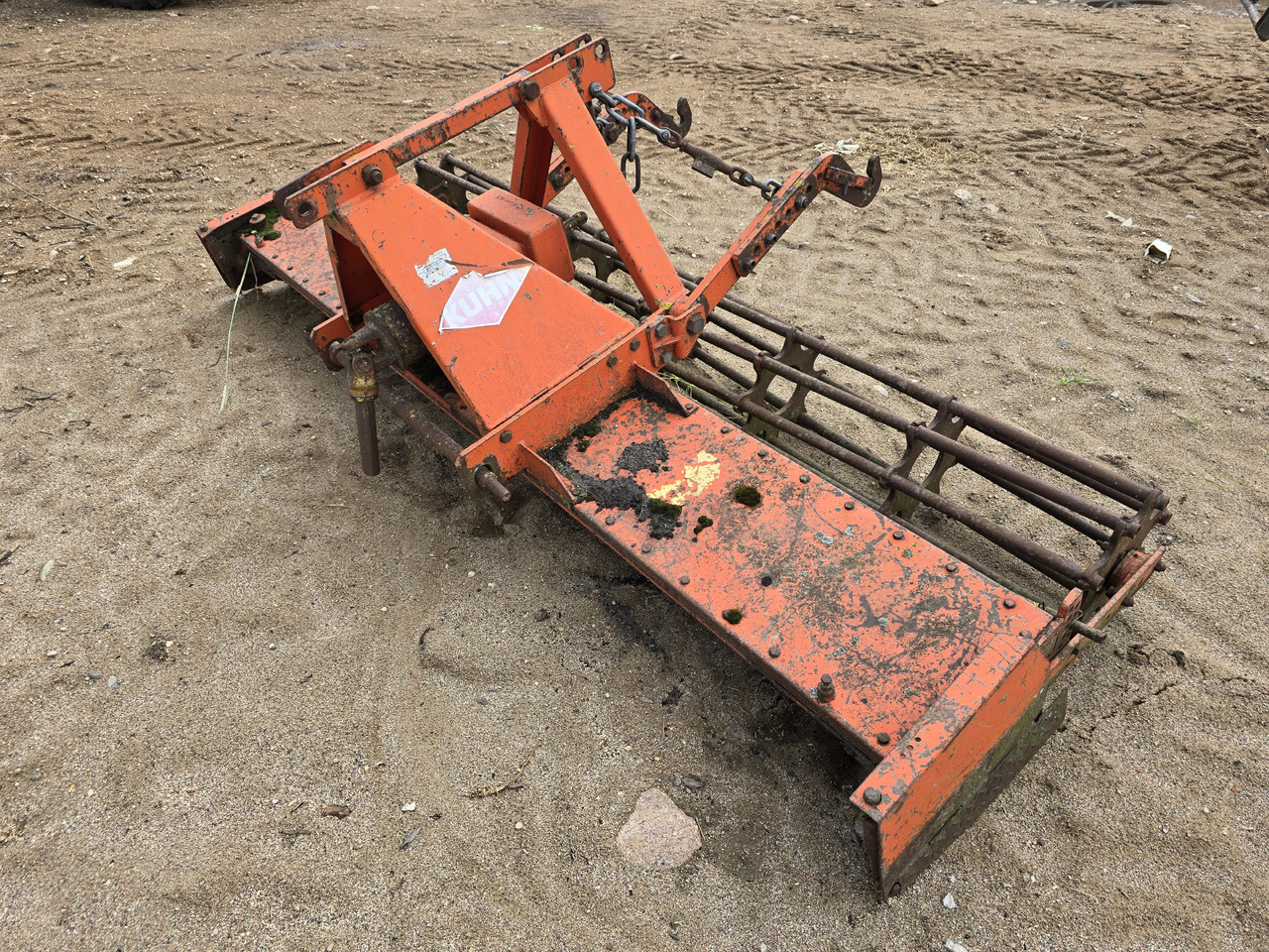 Kuhn HR - משדדה: תמונה 1 Kuhn HR - משדדה: תמונה 1