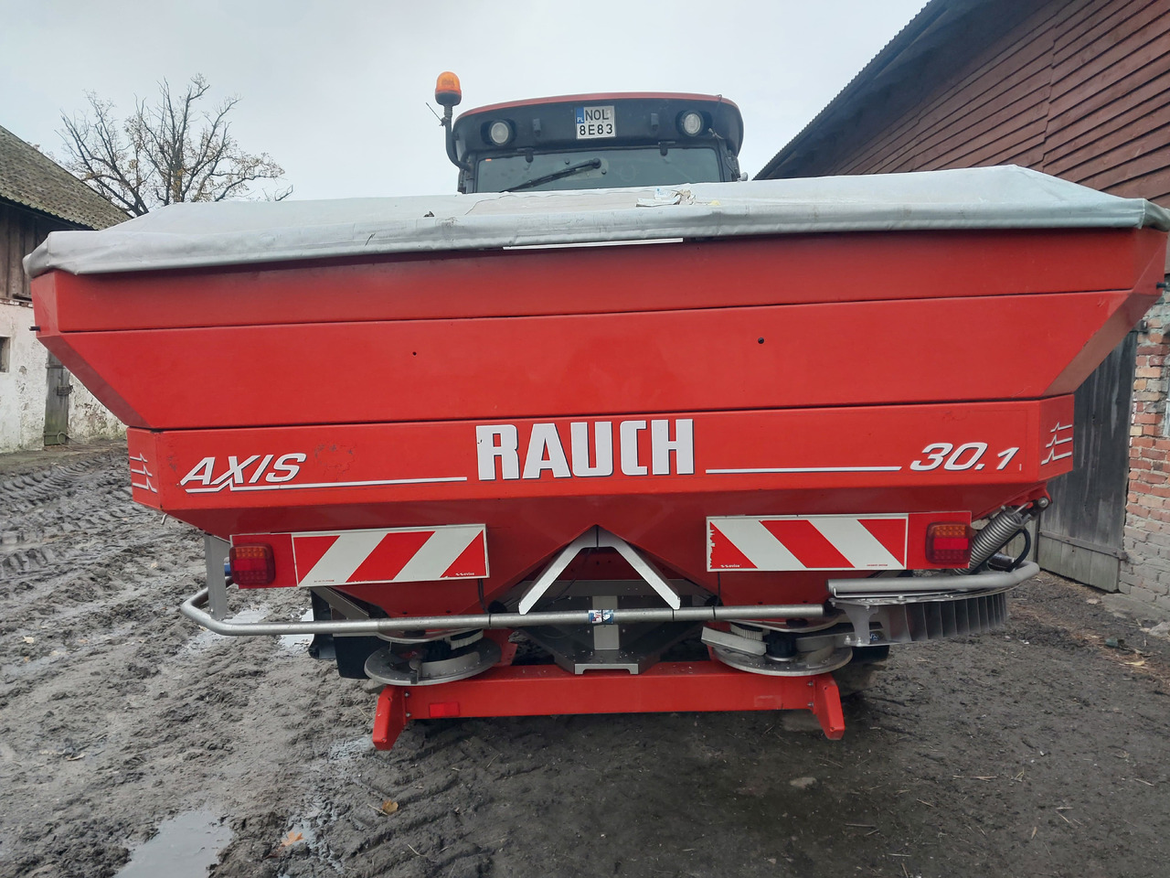 Kuhn RAUCH AXIS 30.1 - מפזרת דשן: תמונה 1 Kuhn RAUCH AXIS 30.1 - מפזרת דשן: תמונה 1