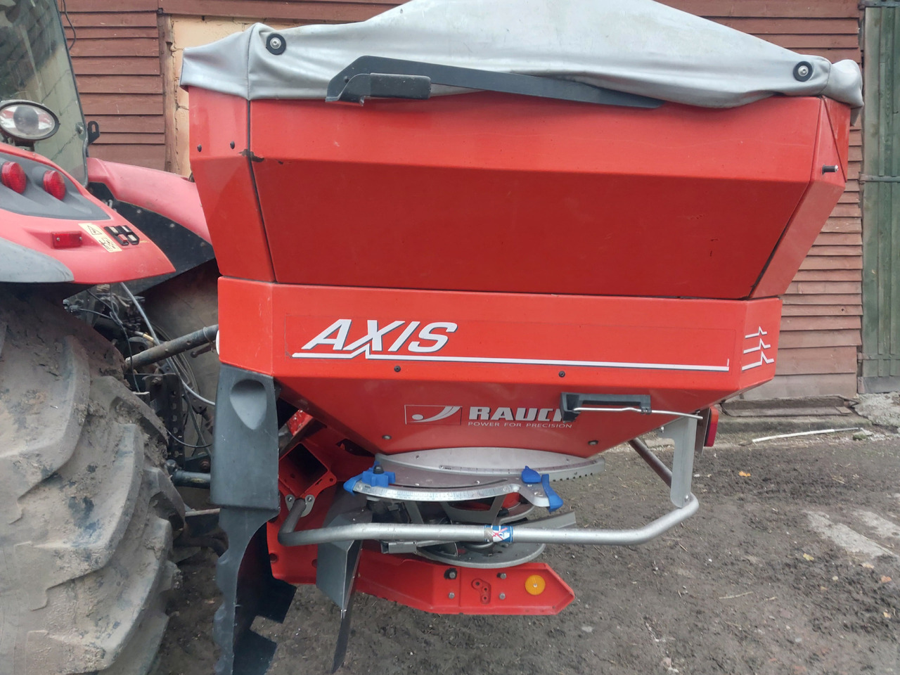 Kuhn RAUCH AXIS 30.1 - מפזרת דשן: תמונה 3 Kuhn RAUCH AXIS 30.1 - מפזרת דשן: תמונה 3