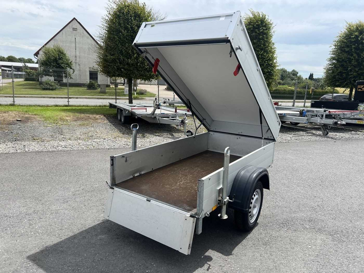 ANSSEMS GT 750 HT Deckelanhänger - קרון נגרר למכונית: תמונה 3 ANSSEMS GT 750 HT Deckelanhänger - קרון נגרר למכונית: תמונה 3