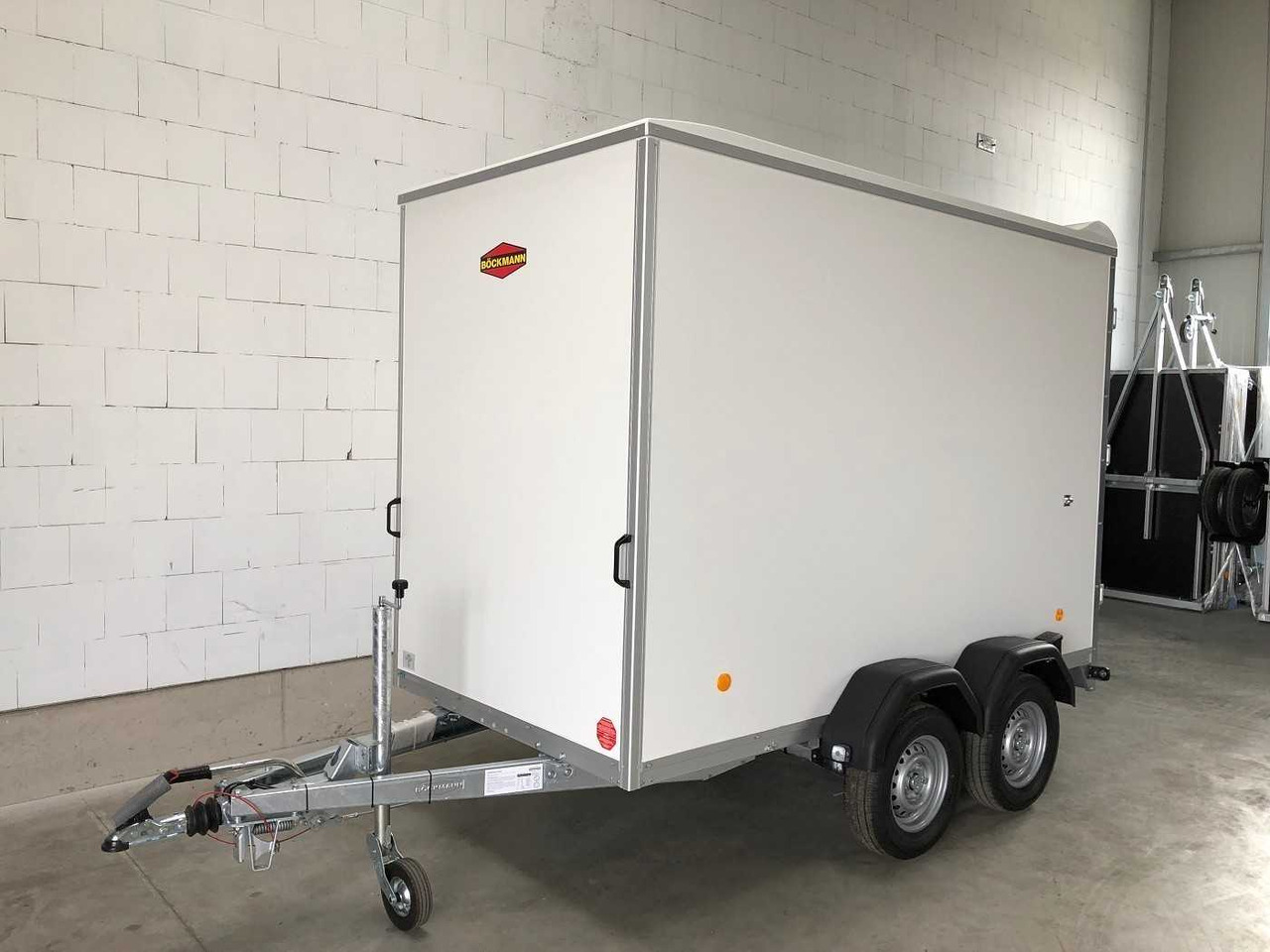 BOECKMANN KT 3015/20 H Kofferanhänger - קרון נגרר בתיבה סגורה: תמונה 2 BOECKMANN KT 3015/20 H Kofferanhänger - קרון נגרר בתיבה סגורה: תמונה 2