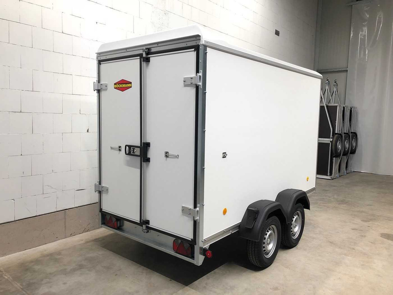 BOECKMANN KT 3015/20 M Kofferanhänger - קרון נגרר בתיבה סגורה: תמונה 2 BOECKMANN KT 3015/20 M Kofferanhänger - קרון נגרר בתיבה סגורה: תמונה 2