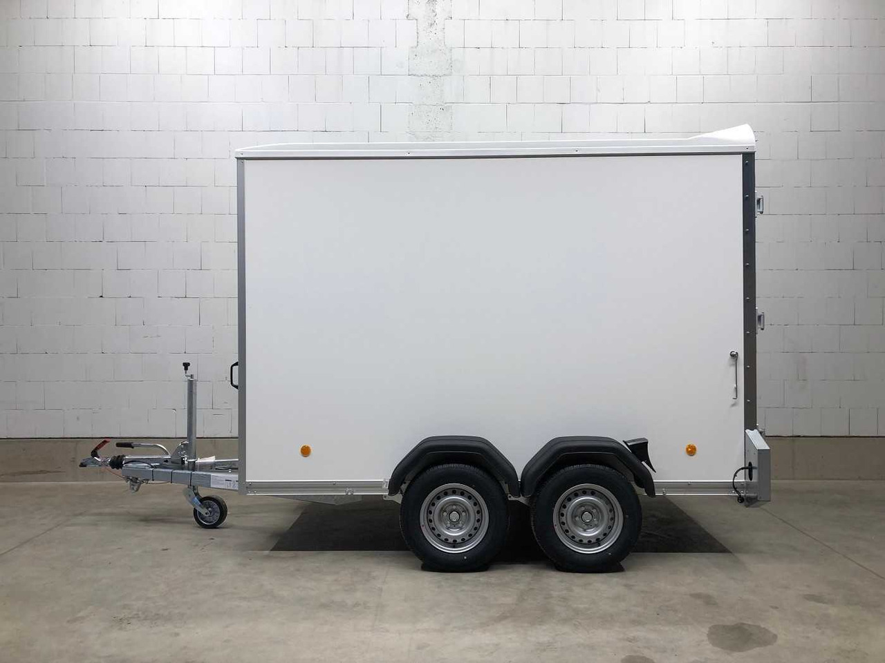 BOECKMANN KT 3015/27 H F Kofferanhänger - קרון נגרר בתיבה סגורה: תמונה 2 BOECKMANN KT 3015/27 H F Kofferanhänger - קרון נגרר בתיבה סגורה: תמונה 2