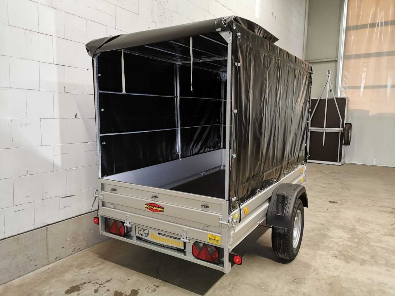 BOECKMANN TL-AL 2513/135 Eco XXL Kastenanhänger gebremst - קרון נגרר למכונית: תמונה 4 BOECKMANN TL-AL 2513/135 Eco XXL Kastenanhänger gebremst - קרון נגרר למכונית: תמונה 4