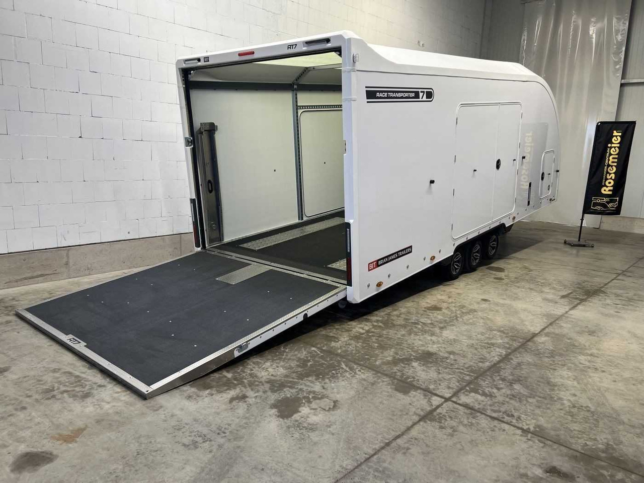 BRIAN_JAMES Race Transporter 7 Autotransporter geschlossen - קרון נגרר בהובלה אוטומטית: תמונה 2 BRIAN_JAMES Race Transporter 7 Autotransporter geschlossen - קרון נגרר בהובלה אוטומטית: תמונה 2