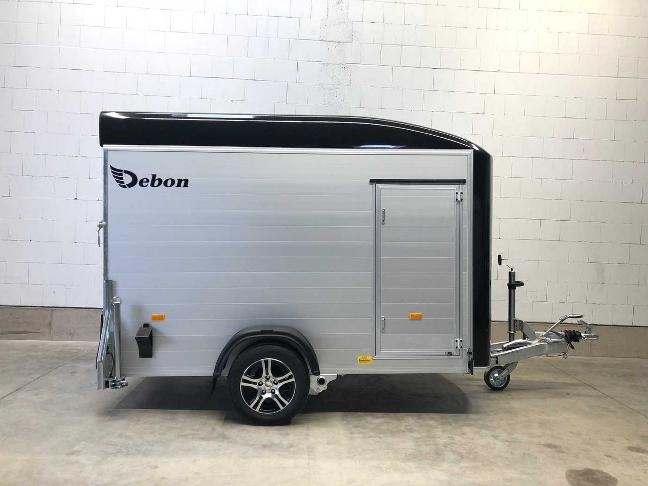 CHEVAL LIBERTE DEBON C300 Roadster Alufelge Kofferanhänger - נגרר לאופנוע: תמונה 3 CHEVAL LIBERTE DEBON C300 Roadster Alufelge Kofferanhänger - נגרר לאופנוע: תמונה 3