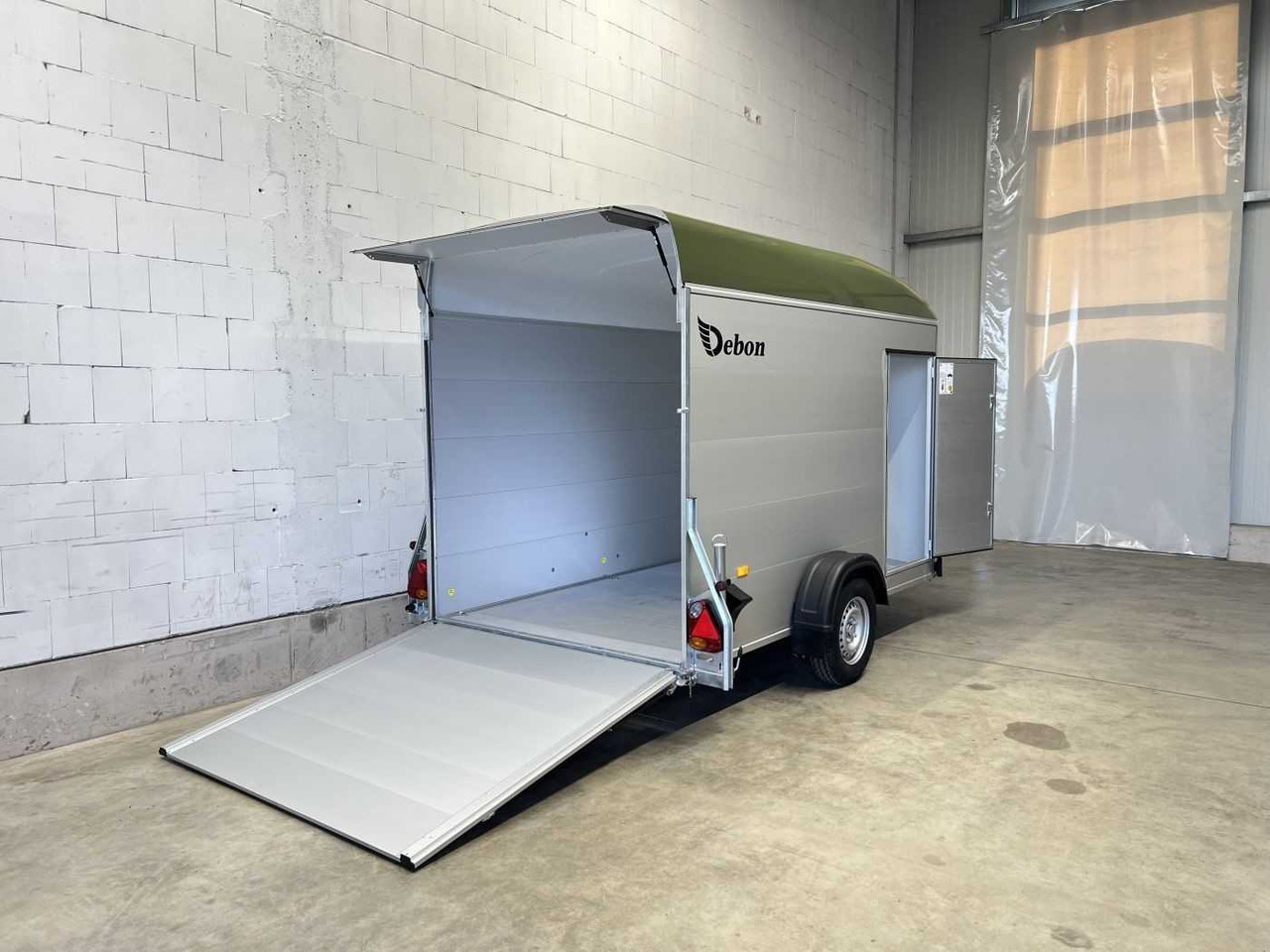 CHEVAL LIBERTE DEBON C400 Roadster Kofferanhänger - נגרר לאופנוע: תמונה 2 CHEVAL LIBERTE DEBON C400 Roadster Kofferanhänger - נגרר לאופנוע: תמונה 2