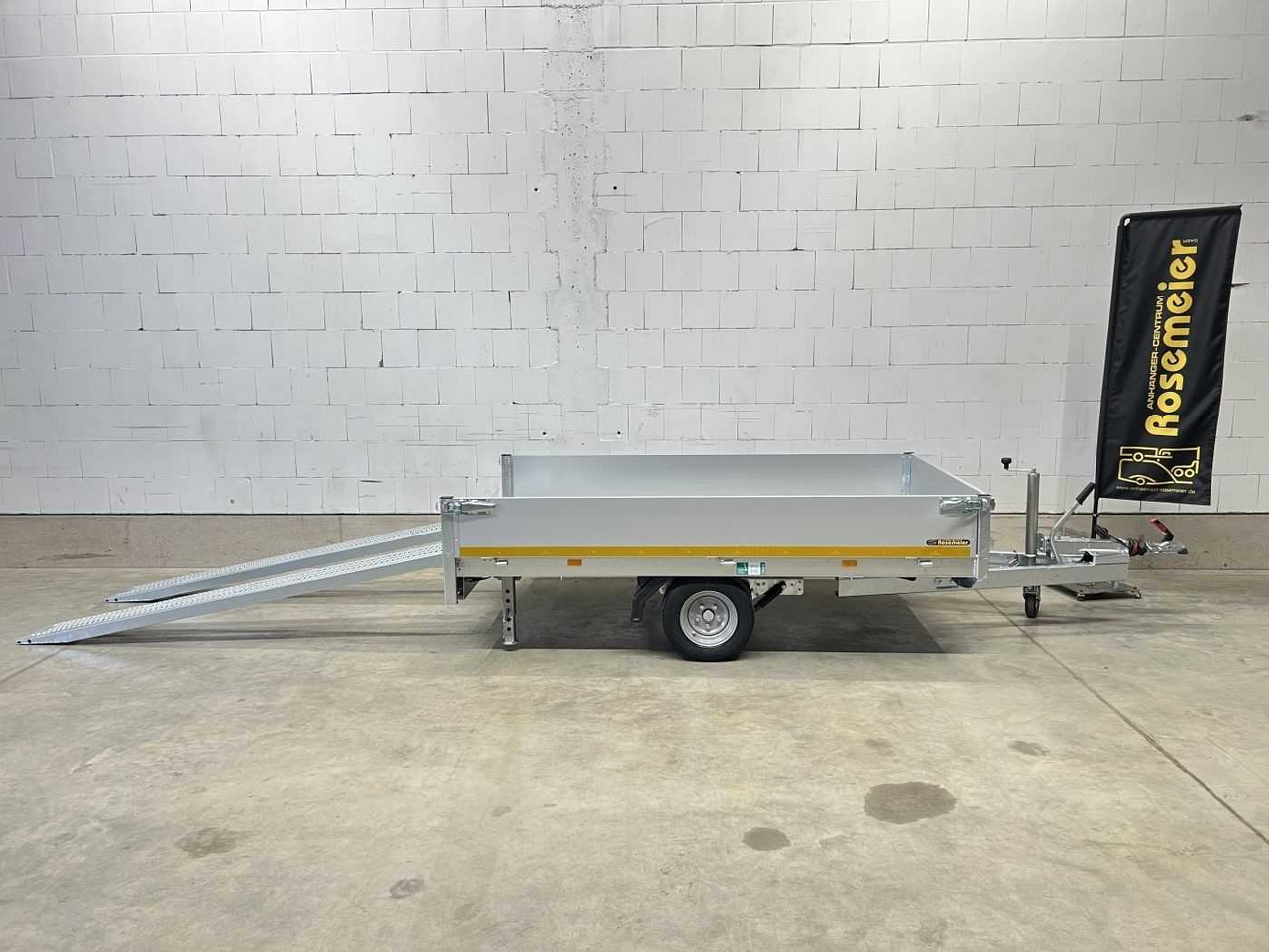 EDUARD 2615-3-PO3-1556 Maschinentransporter - קרון נגרר למכונית: תמונה 1 EDUARD 2615-3-PO3-1556 Maschinentransporter - קרון נגרר למכונית: תמונה 1