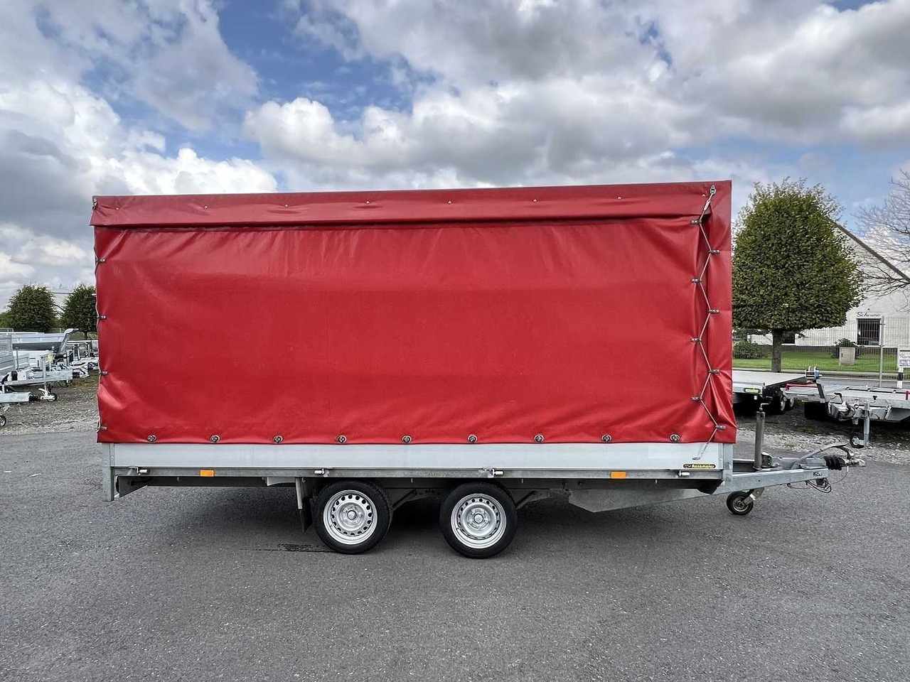 קרון נגרר עם וילונות צד EDUARD PL 2720 Plane Hochlader: תמונה 1