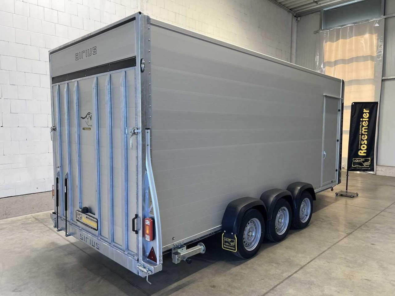 G290 Kofferanhänger Sirius - קרון נגרר בתיבה סגורה: תמונה 3 G290 Kofferanhänger Sirius - קרון נגרר בתיבה סגורה: תמונה 3
