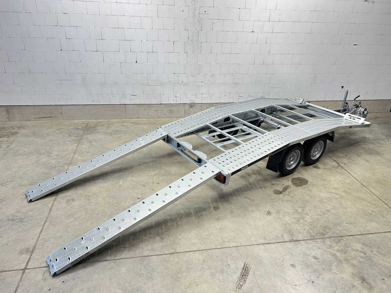 GT 400/2 S 2,7T Autotransporter - קרון נגרר בהובלה אוטומטית: תמונה 5 GT 400/2 S 2,7T Autotransporter - קרון נגרר בהובלה אוטומטית: תמונה 5