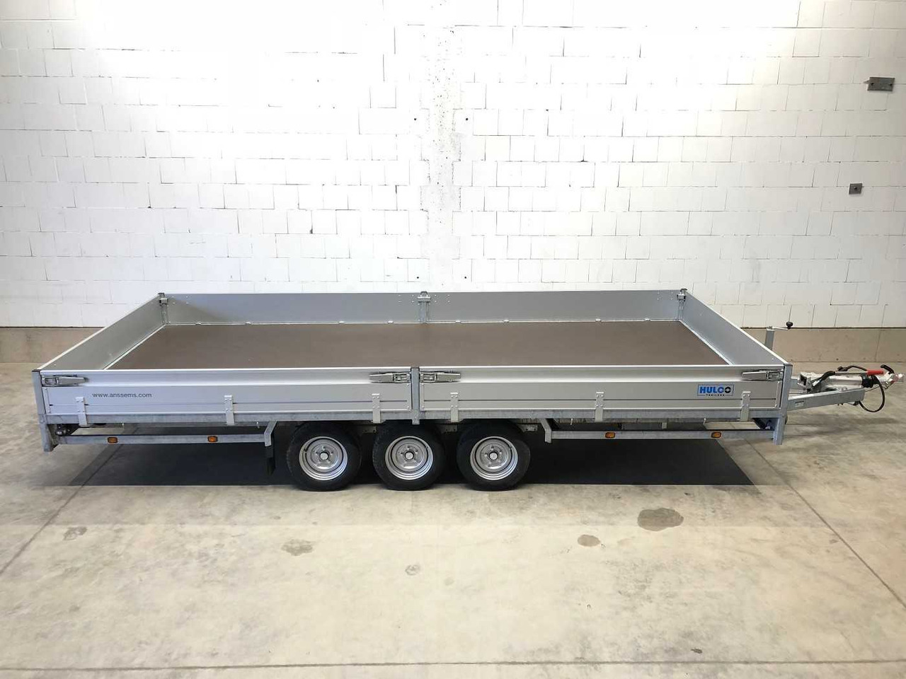 HULCO Medax-3 3500 Hochlader - קרון נגרר למכונית: תמונה 1 HULCO Medax-3 3500 Hochlader - קרון נגרר למכונית: תמונה 1