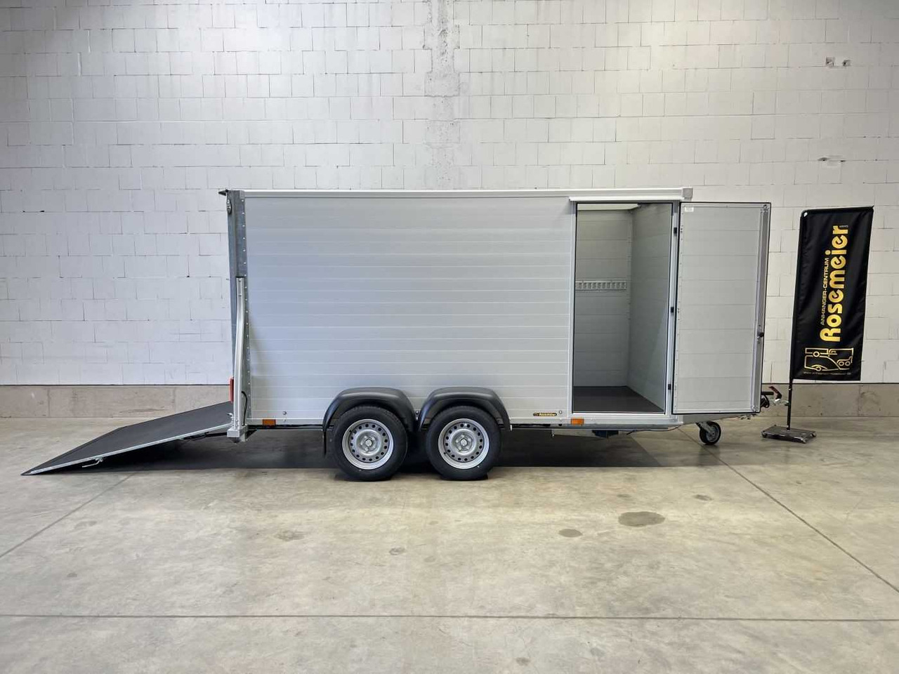 Kargo G150 Kofferanhänger Sirius - קרון נגרר בתיבה סגורה: תמונה 1 Kargo G150 Kofferanhänger Sirius - קרון נגרר בתיבה סגורה: תמונה 1