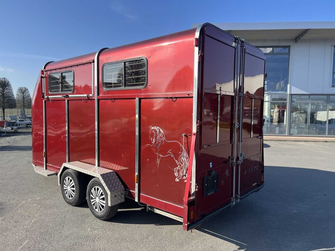 Maxivan 4 Pferdeanhänger - קרון נגרר לסוסים: תמונה 4 Maxivan 4 Pferdeanhänger - קרון נגרר לסוסים: תמונה 4