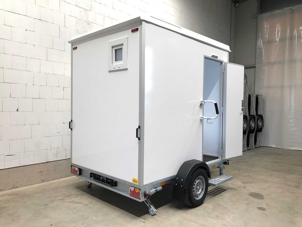 ROSEMEIER EW TA-NO Badanhänger mit WC ECO Toilettenanhänger - מכולת בנייה, קרון נגרר: תמונה 3 ROSEMEIER EW TA-NO Badanhänger mit WC ECO Toilettenanhänger - מכולת בנייה, קרון נגרר: תמונה 3