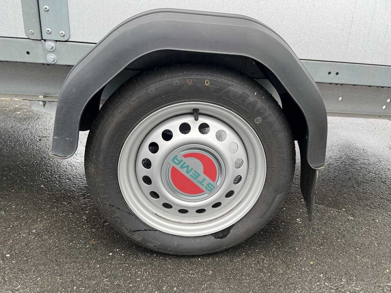 STEMA Rex 30 Plane Kastenanhänger ungebremst - קרון נגרר למכונית: תמונה 4 STEMA Rex 30 Plane Kastenanhänger ungebremst - קרון נגרר למכונית: תמונה 4