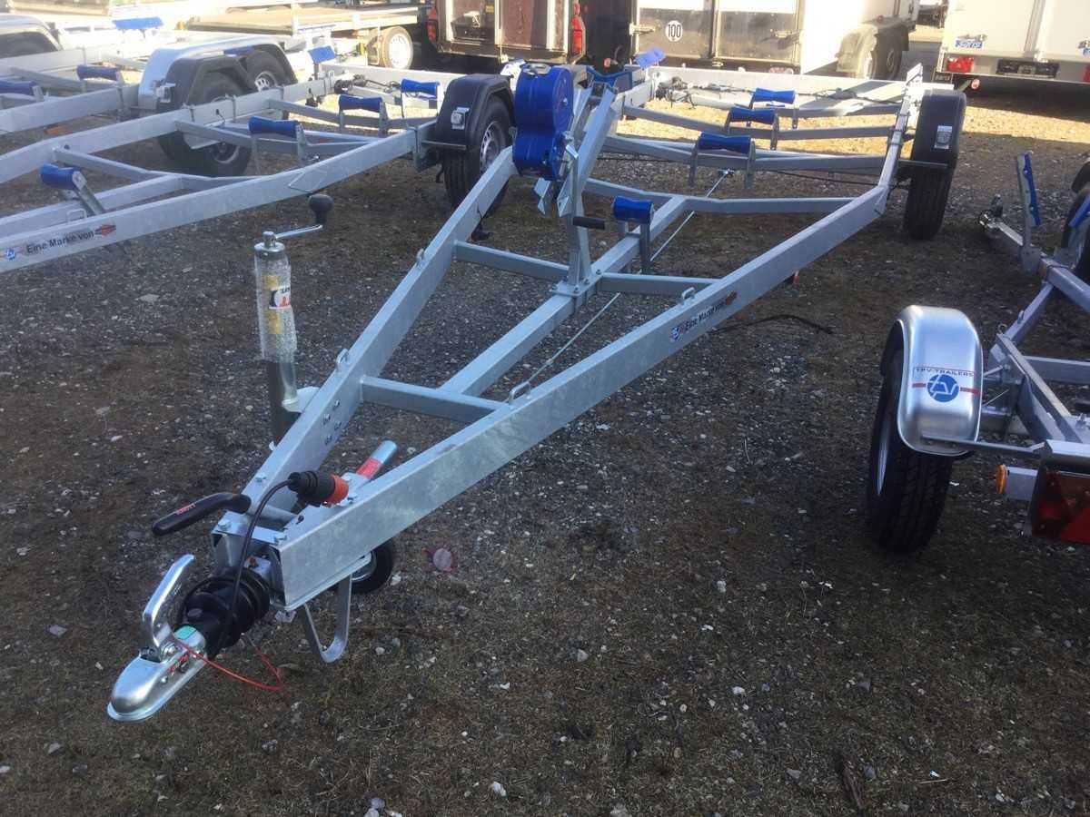 TPV BA1800-L Bootsanhänger - נגרר לסירה: תמונה 3 TPV BA1800-L Bootsanhänger - נגרר לסירה: תמונה 3