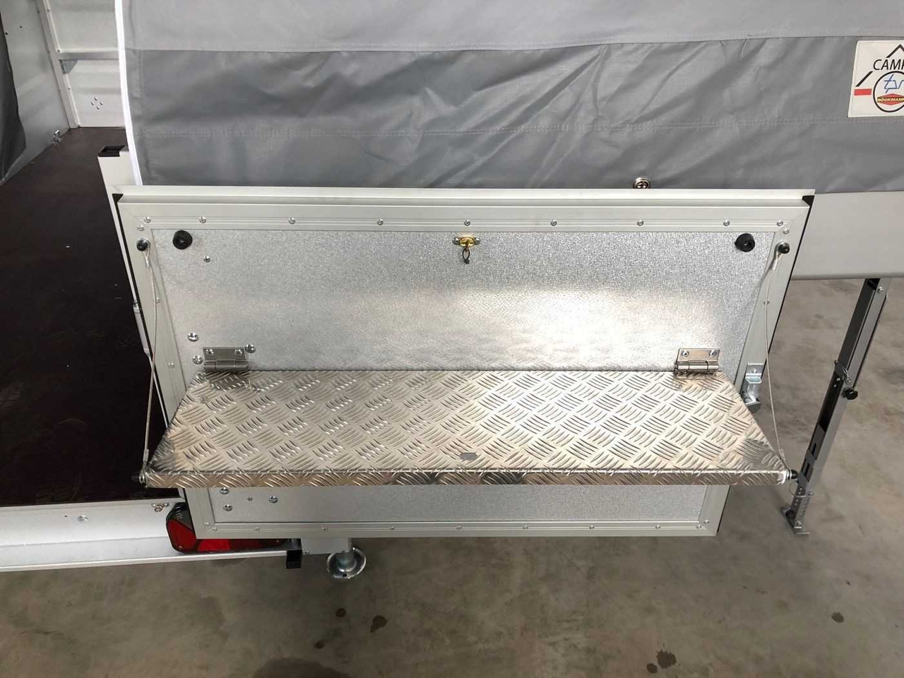 הַחכָּרָה TPV KT-EB3 Street Camper Campinganhänger TPV KT-EB3 Street Camper Campinganhänger: תמונה 13