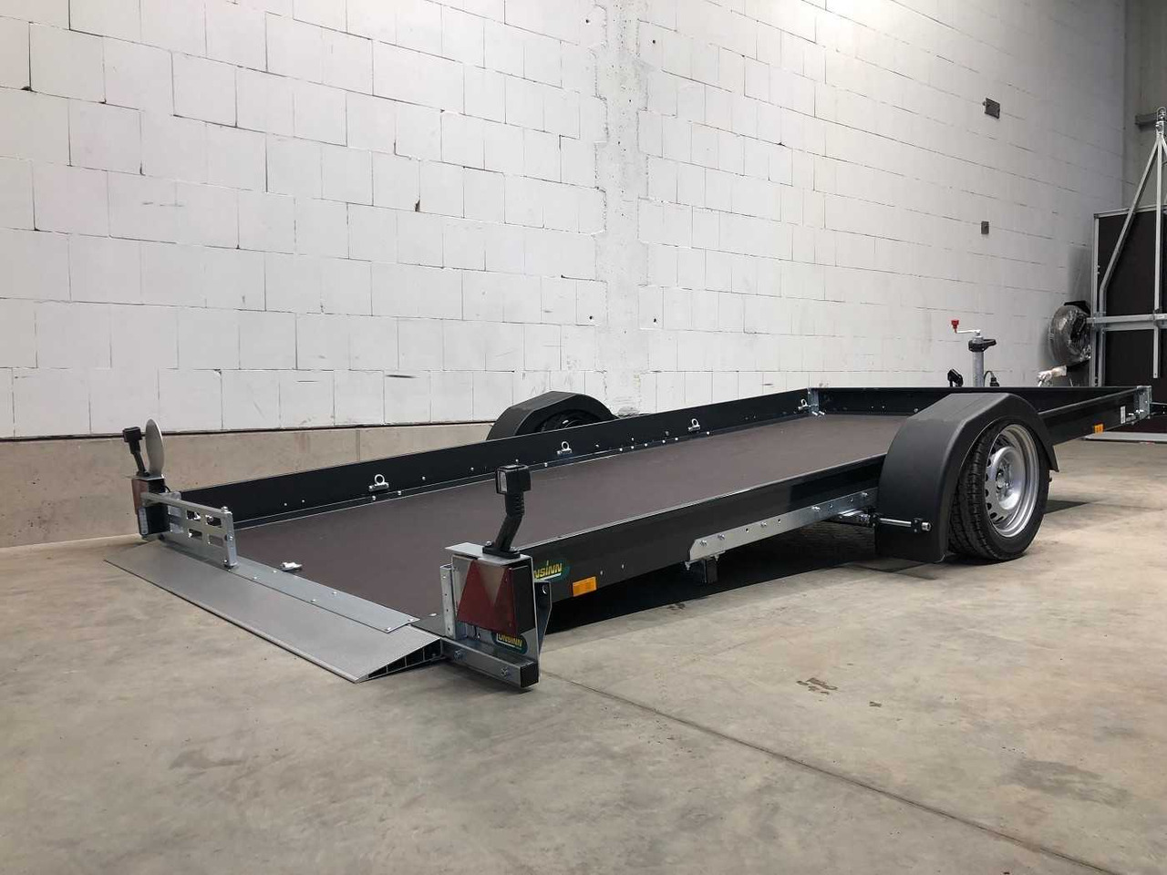UNSINN UA 3718-18-13 Autotransporter Maschinen - קרון נגרר בהובלה אוטומטית: תמונה 2 UNSINN UA 3718-18-13 Autotransporter Maschinen - קרון נגרר בהובלה אוטומטית: תמונה 2