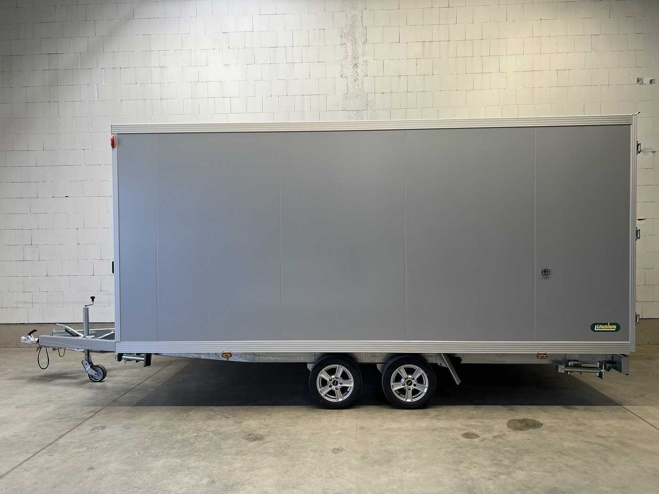 UNSINN UKH 4824-35-13 Kofferanhänger - קרון נגרר בתיבה סגורה: תמונה 2 UNSINN UKH 4824-35-13 Kofferanhänger - קרון נגרר בתיבה סגורה: תמונה 2