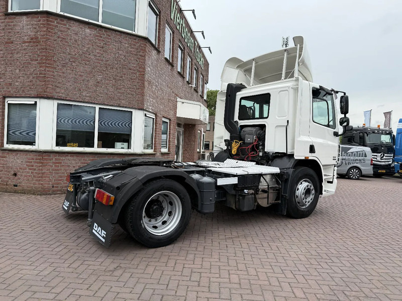 DAF CF 75 CF75-250 EURO5 - DAG CABINE MET RUIT- IDEAAL ALS RANGEERTREKKER-LAGE KM STAND!!!!!! - יחידת טרקטור: תמונה 4 DAF CF 75 CF75-250 EURO5 - DAG CABINE MET RUIT- IDEAAL ALS RANGEERTREKKER-LAGE KM STAND!!!!!! - יחידת טרקטור: תמונה 4