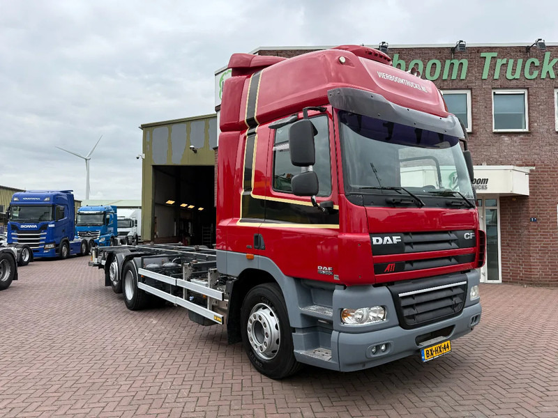 DAF CF 85 CF85-360 6X2 Spacecab Euro5 / Lift axle / Holland Truck - משאית עם שלדת תא: תמונה 1 DAF CF 85 CF85-360 6X2 Spacecab Euro5 / Lift axle / Holland Truck - משאית עם שלדת תא: תמונה 1