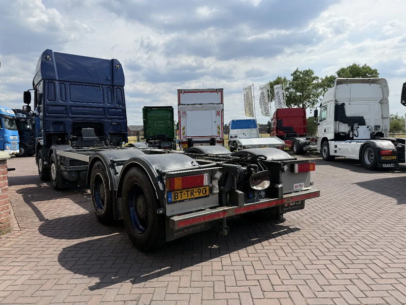DAF XF 105 XF105-510 8X4 CHASSIS-RETARDER-HOLLAND TRUCK - משאית עם שלדת תא: תמונה 5 DAF XF 105 XF105-510 8X4 CHASSIS-RETARDER-HOLLAND TRUCK - משאית עם שלדת תא: תמונה 5