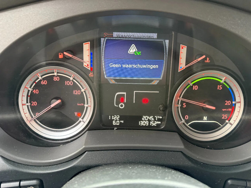 DAF XF 460 XF460 6X2 SCC EURO6 CHASSIS - HOLLAND TRUCK - SMART TACHO -TOP CONDITION!!!! - משאית עם שלדת תא: תמונה 4 DAF XF 460 XF460 6X2 SCC EURO6 CHASSIS - HOLLAND TRUCK - SMART TACHO -TOP CONDITION!!!! - משאית עם שלדת תא: תמונה 4