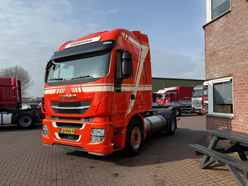 Iveco Stralis 400 Stralis 400 4X2 LNG Retarder 2x Tank Holland Truck TUV 01-2026!!!!!!!! - יחידת טרקטור: תמונה 2 Iveco Stralis 400 Stralis 400 4X2 LNG Retarder 2x Tank Holland Truck TUV 01-2026!!!!!!!! - יחידת טרקטור: תמונה 2