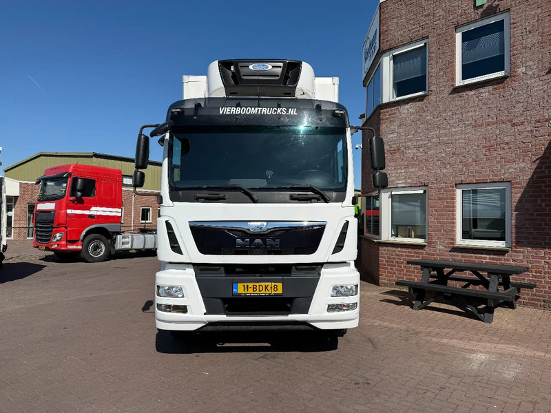 MAN TGM TGM 18.250 Kuhlkoffer mit Ladebordwand / Carrier / Lamberet / Holland Truck - משאית קירור: תמונה 2 MAN TGM TGM 18.250 Kuhlkoffer mit Ladebordwand / Carrier / Lamberet / Holland Truck - משאית קירור: תמונה 2