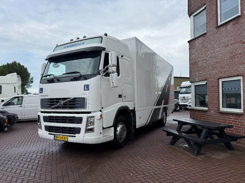 Volvo FH 400 FAHRSCHULE / DRIVINGSCHOOL / MANUAL / 4-SITZE / 343TKM / HOLLAND TRUCK!!! - משאית תיבה: תמונה 2 Volvo FH 400 FAHRSCHULE / DRIVINGSCHOOL / MANUAL / 4-SITZE / 343TKM / HOLLAND TRUCK!!! - משאית תיבה: תמונה 2