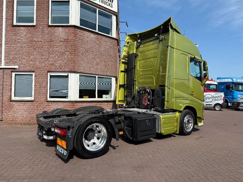Volvo FH FH540 x-low / Ipark-cool / Leder Sitze / TV / Hebesattel / Alcoa / Holland Truck - יחידת טרקטור: תמונה 4 Volvo FH FH540 x-low / Ipark-cool / Leder Sitze / TV / Hebesattel / Alcoa / Holland Truck - יחידת טרקטור: תמונה 4
