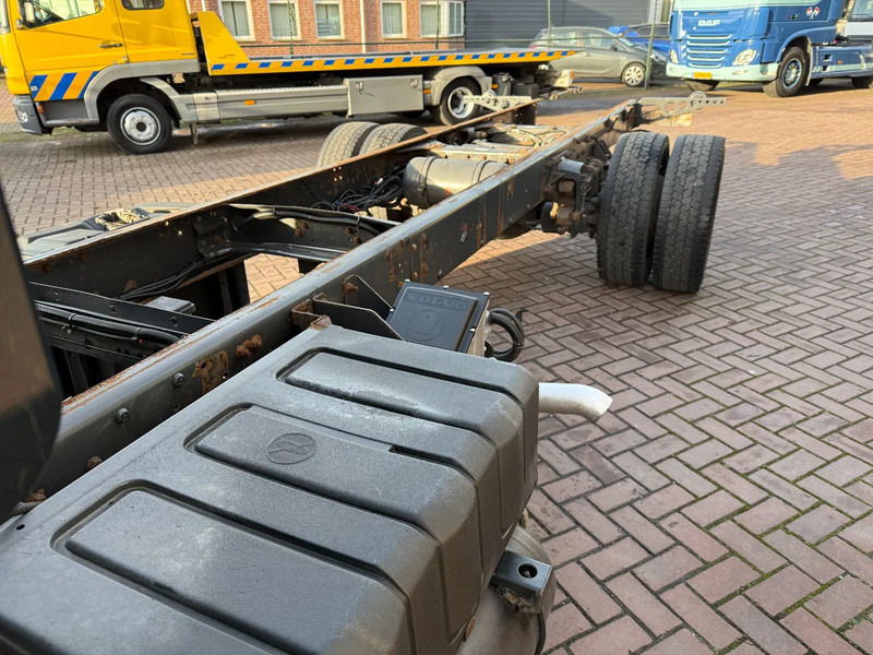 Volvo FL 12 FL 280 11.990KG MANUAL GEARBOX - משאית עם שלדת תא: תמונה 5 Volvo FL 12 FL 280 11.990KG MANUAL GEARBOX - משאית עם שלדת תא: תמונה 5