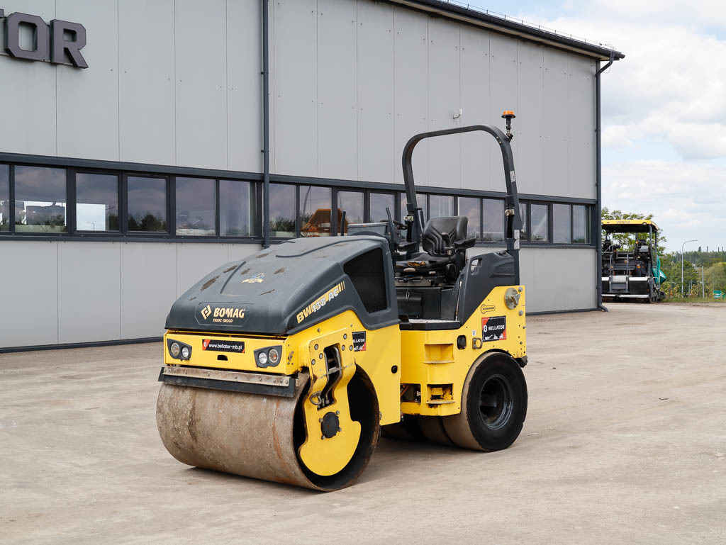BOMAG BW 138 AC-5 - מכבש משולב: תמונה 2 BOMAG BW 138 AC-5 - מכבש משולב: תמונה 2