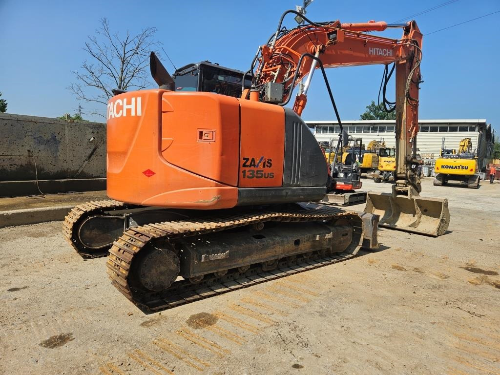 HITACHI ZX 135 US - מחפר סורק: תמונה 5 HITACHI ZX 135 US - מחפר סורק: תמונה 5