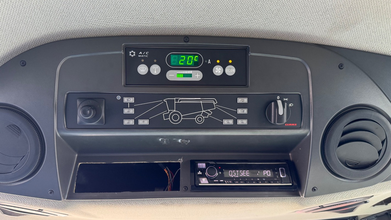 CLAAS Lexion 6900 TerraTrac 890 full Options - מקצרת קומבינה: תמונה 3 CLAAS Lexion 6900 TerraTrac 890 full Options - מקצרת קומבינה: תמונה 3