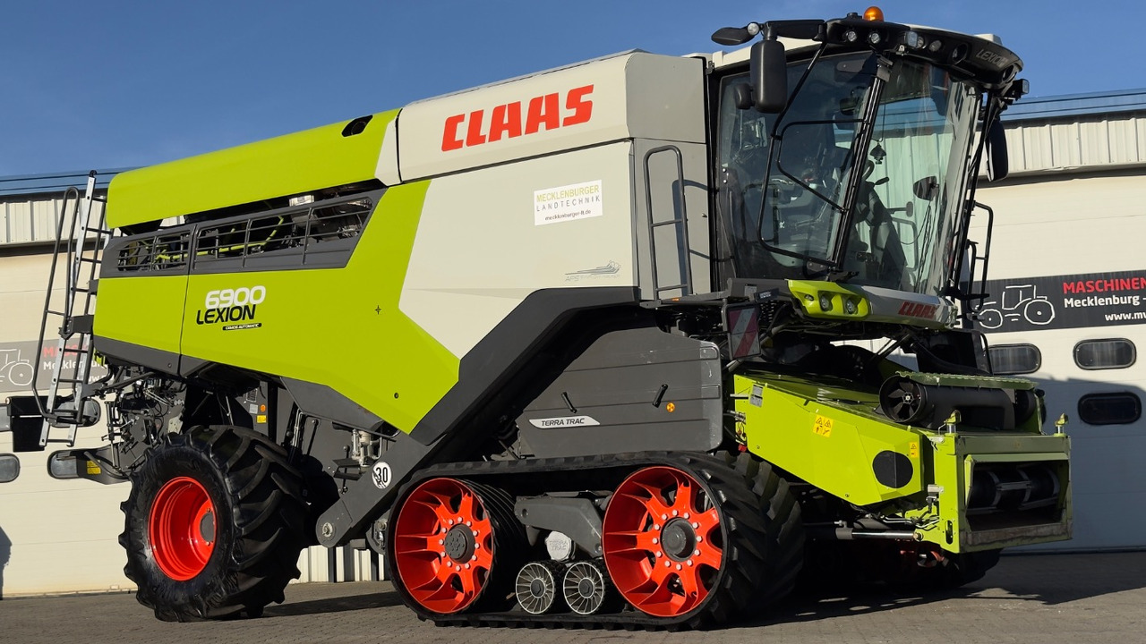 CLAAS Lexion 6900 TerraTrac 890 full Options - מקצרת קומבינה: תמונה 1 CLAAS Lexion 6900 TerraTrac 890 full Options - מקצרת קומבינה: תמונה 1