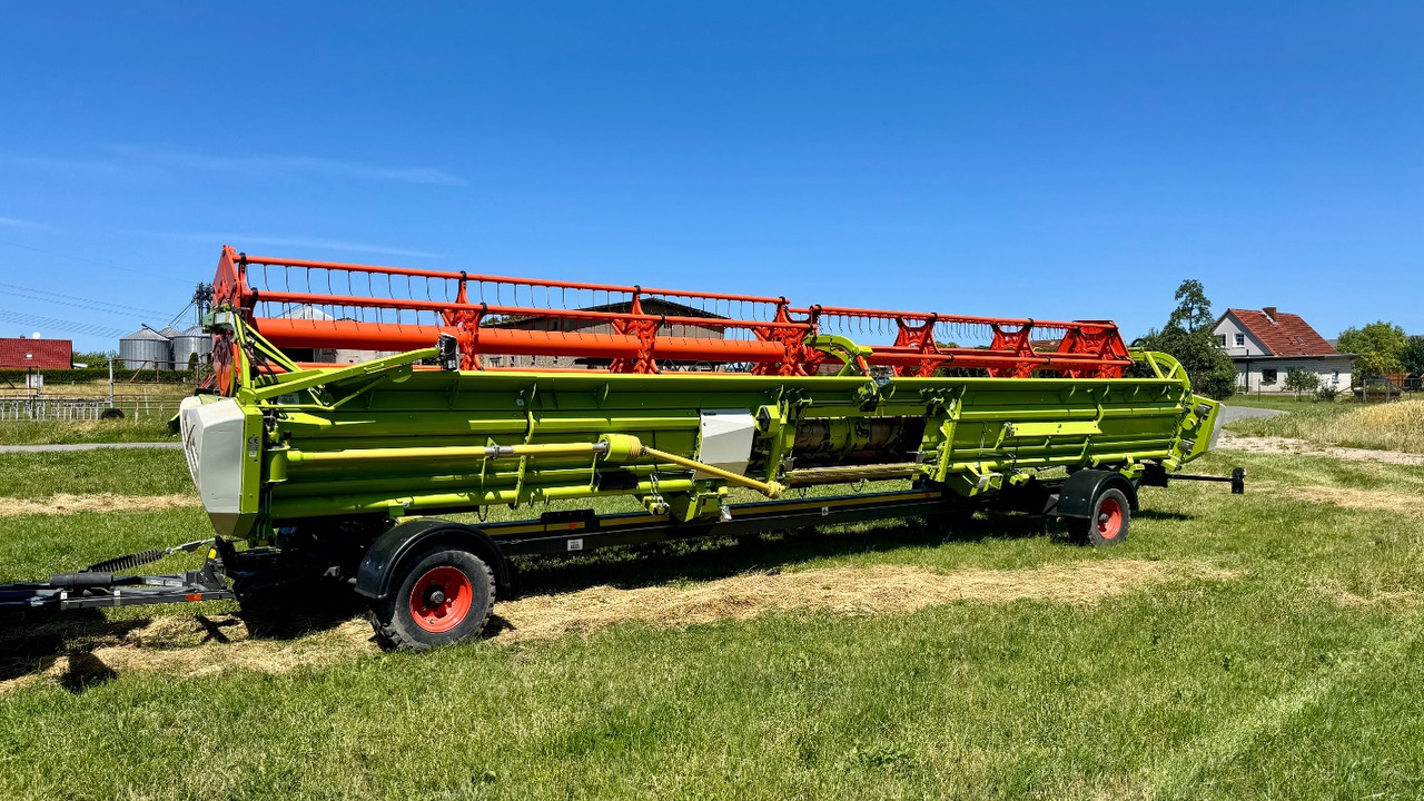 CLAAS Lexion 6900 TerraTrac 890 full Options - מקצרת קומבינה: תמונה 4 CLAAS Lexion 6900 TerraTrac 890 full Options - מקצרת קומבינה: תמונה 4