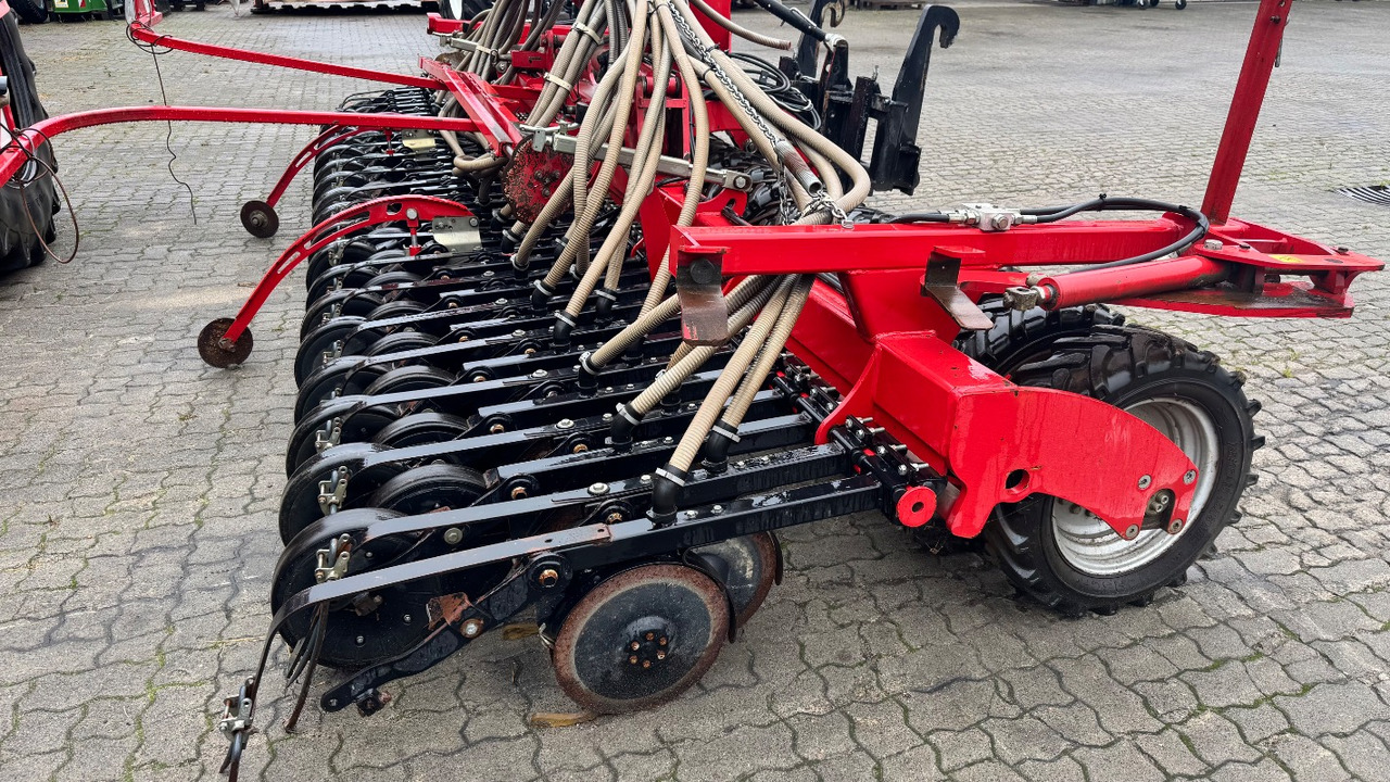 Horsch Pronto 6AS mit Säschiene Maistro 8RC - מקדחת זרעים: תמונה 2 Horsch Pronto 6AS mit Säschiene Maistro 8RC - מקדחת זרעים: תמונה 2