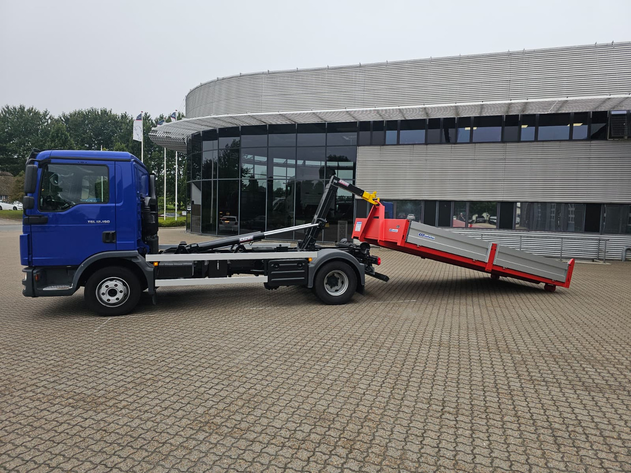 MAN TGL 12.190 BL - משאית הרמת וו: תמונה 2 MAN TGL 12.190 BL - משאית הרמת וו: תמונה 2