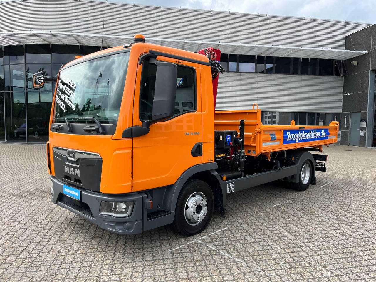 MAN TGL 8.220 - מזהיר, משאית מנוף: תמונה 1 MAN TGL 8.220 - מזהיר, משאית מנוף: תמונה 1