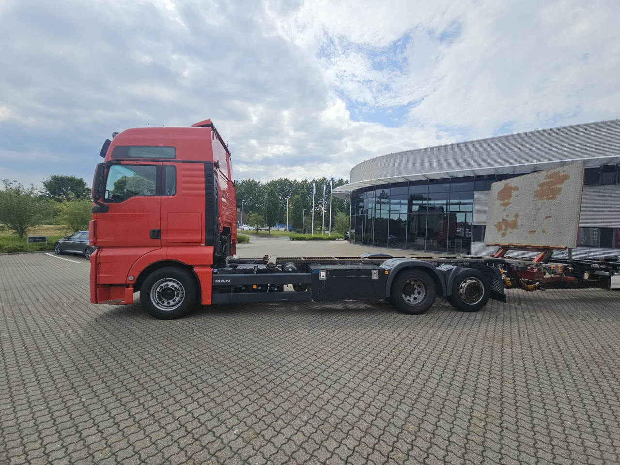 MAN TGX 26.500 with trailer - מוביל מכולות/ משאית החלפת גוף: תמונה 5 MAN TGX 26.500 with trailer - מוביל מכולות/ משאית החלפת גוף: תמונה 5