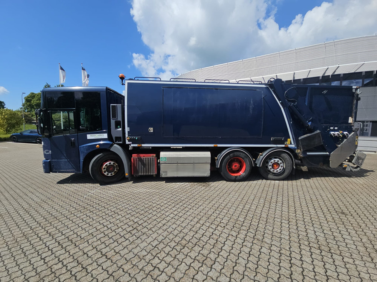 Mercedes Econic 2630 Gas-CNG - משאית אשפה: תמונה 2 Mercedes Econic 2630 Gas-CNG - משאית אשפה: תמונה 2