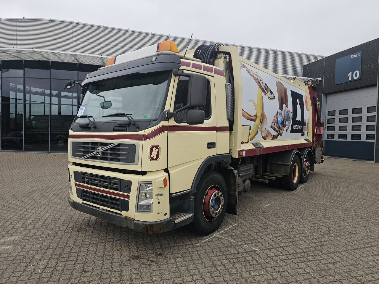Volvo FM9 6x2 - משאית אשפה: תמונה 1 Volvo FM9 6x2 - משאית אשפה: תמונה 1