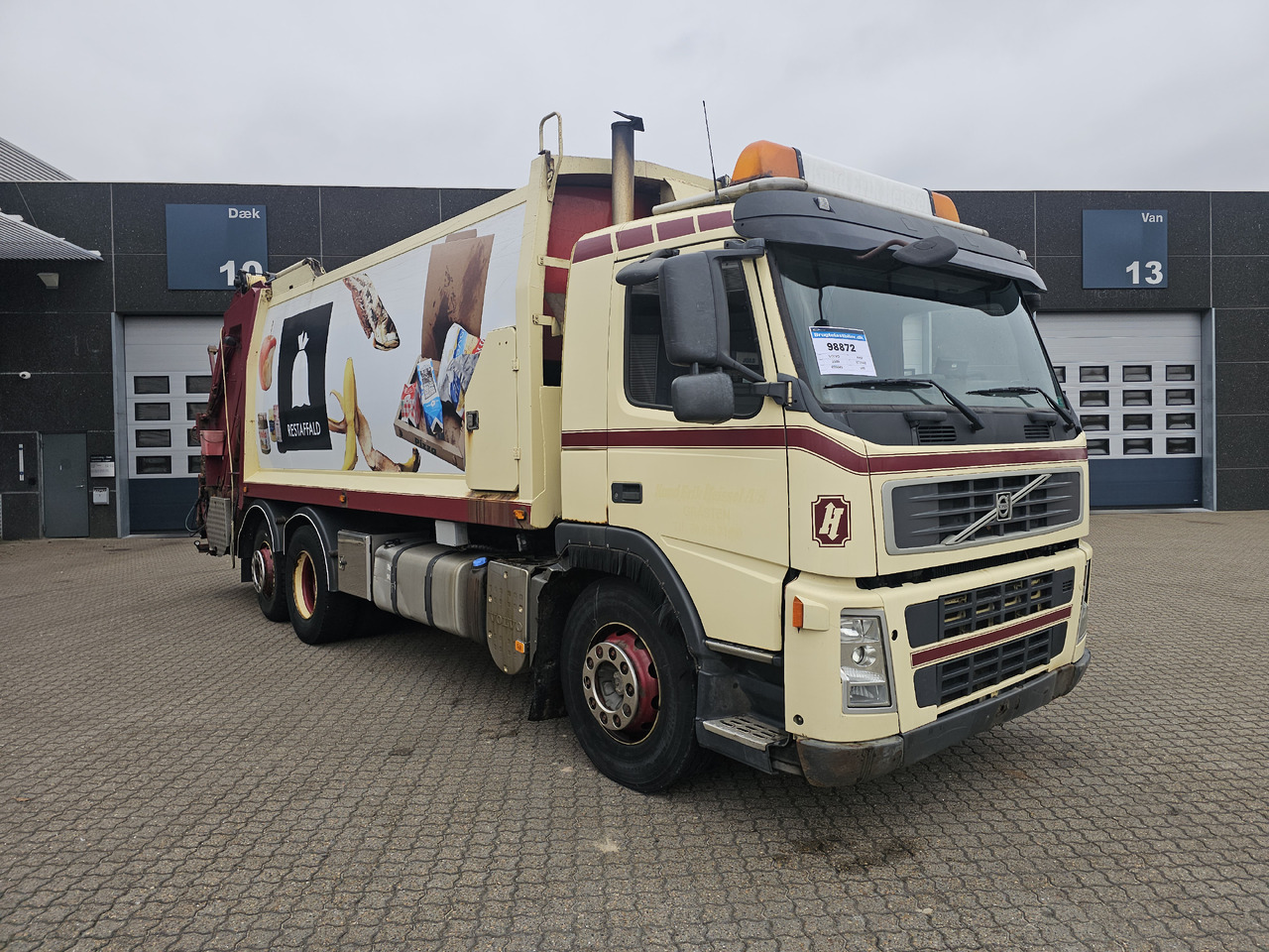 Volvo FM9 6x2 - משאית אשפה: תמונה 2 Volvo FM9 6x2 - משאית אשפה: תמונה 2